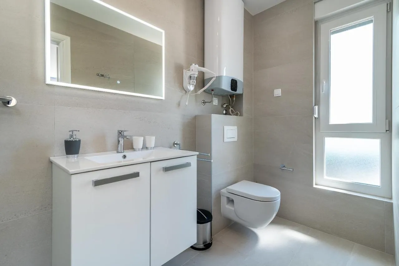 Luxury Villa Sun Stone Heated Pool & Whirlpool Трогир 0*,