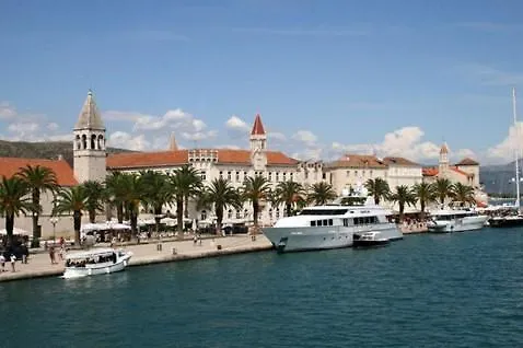 Luxury Villa Sun Stone Heated Pool & Whirlpool Trogir